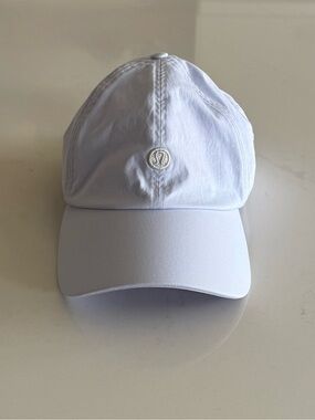 lululemon baller hat soft *logo